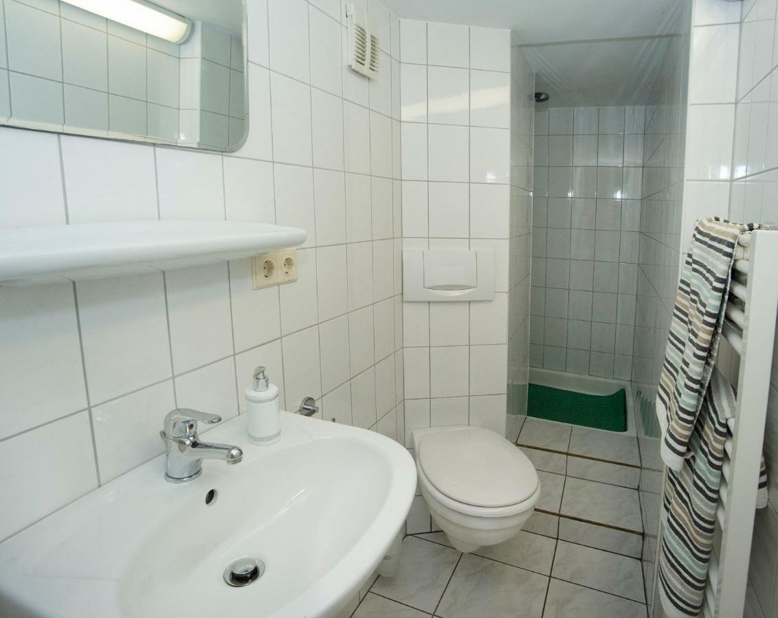 Pension Loew Solingen Exterior foto